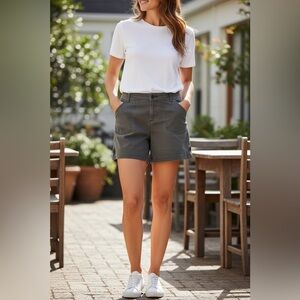 Canyon River Blues Women's Stretch Utility Shorts in Charcoal